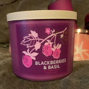 Bath and Body Works 3 wick candle